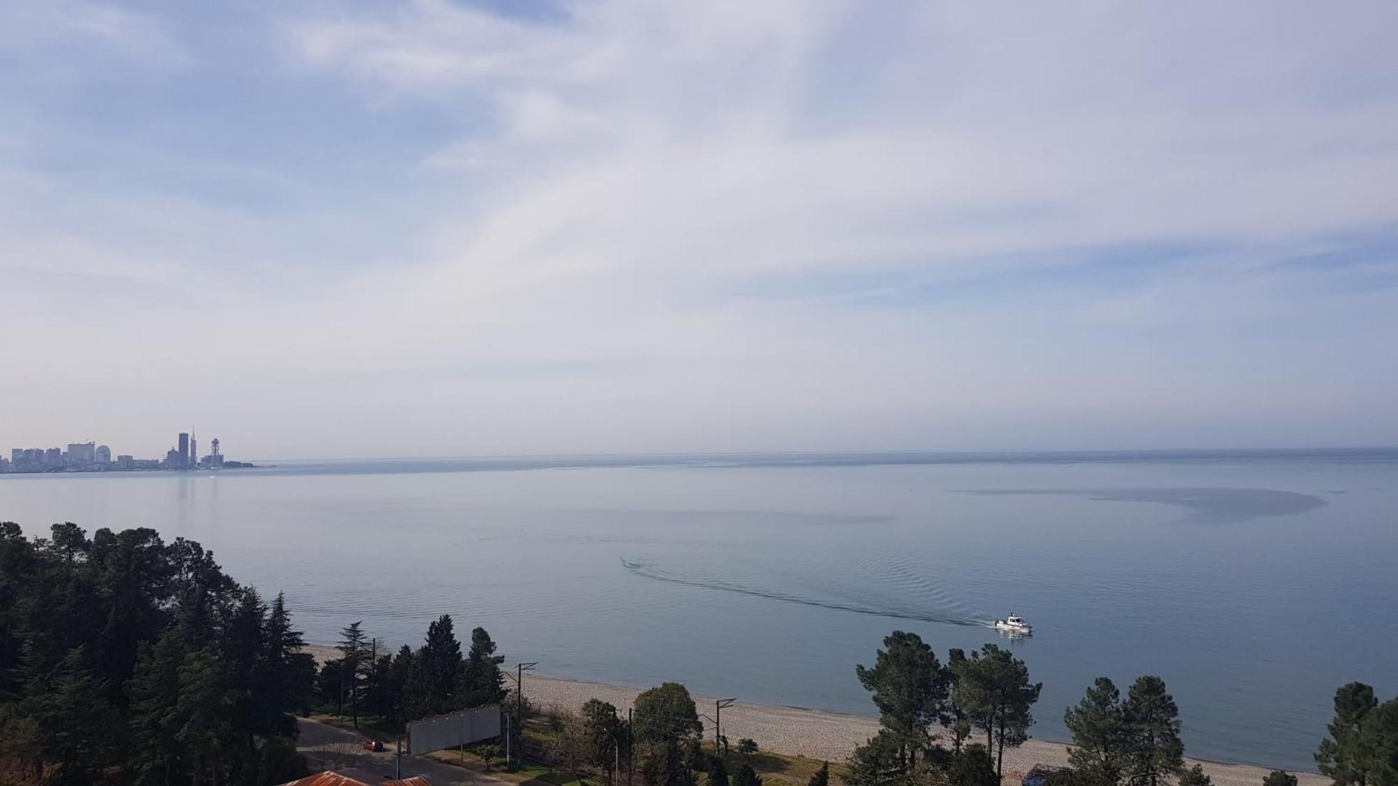Lux Apartment 1 Makhinjauri Εξωτερικό φωτογραφία
