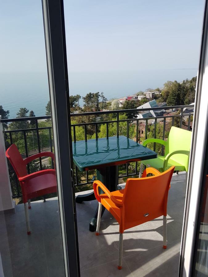 Lux Apartment 1 Makhinjauri Εξωτερικό φωτογραφία