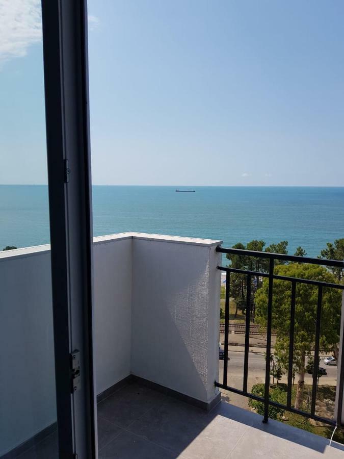 Lux Apartment 1 Makhinjauri Εξωτερικό φωτογραφία